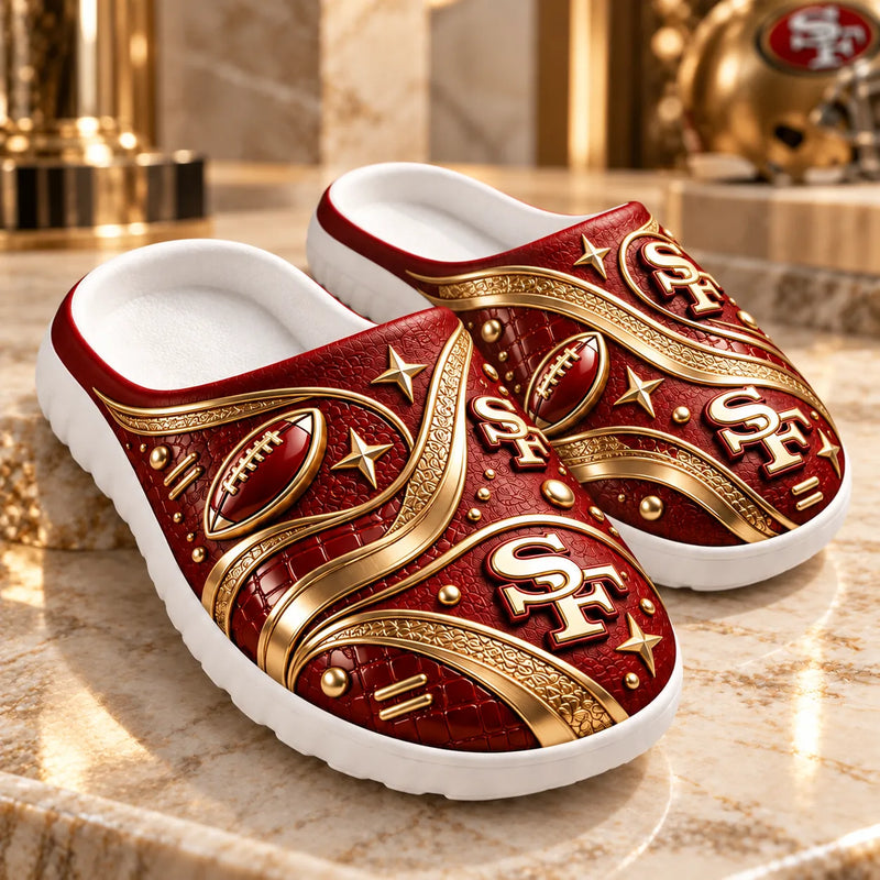 SF Gilded Scarlet - Ornamental Clog Sandal in Red and Gold